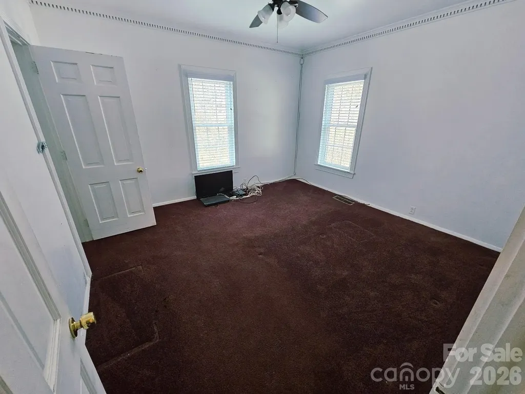 34 Landfair Lane Hendersonville NC 28792