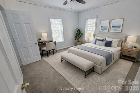 34 Landfair Lane Hendersonville NC 28792