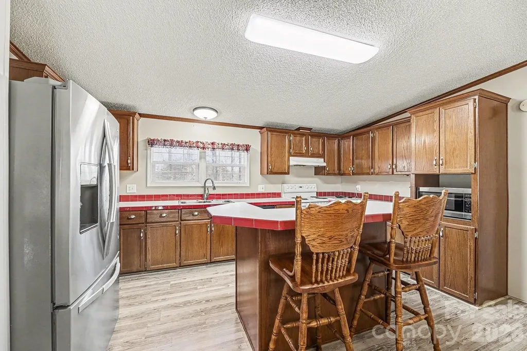 1115 Cross Creek Drive Walnut Cove NC 27052