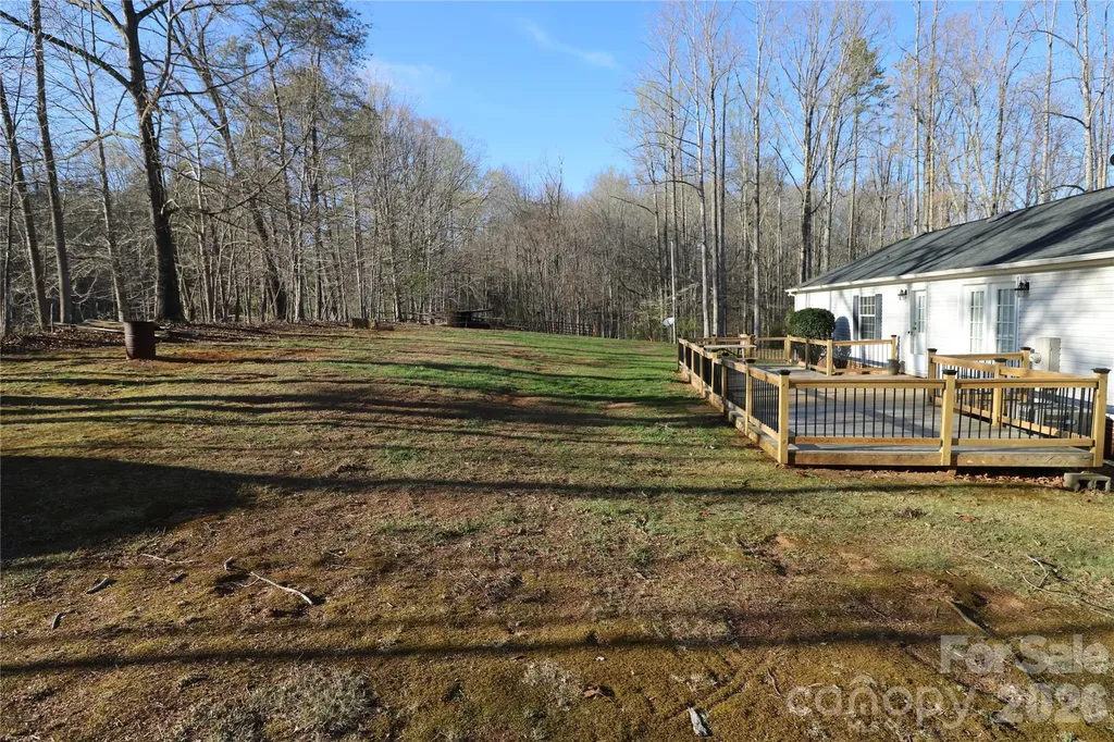 1115 Cross Creek Drive Walnut Cove NC 27052