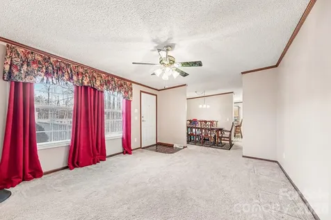 1115 Cross Creek Drive Walnut Cove NC 27052