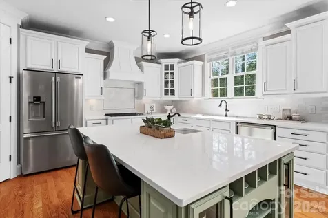 162 E Cold Hollow Farms Drive Mooresville NC 28117