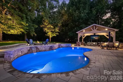 162 E Cold Hollow Farms Drive Mooresville NC 28117