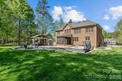 162 E Cold Hollow Farms Drive Mooresville NC 28117