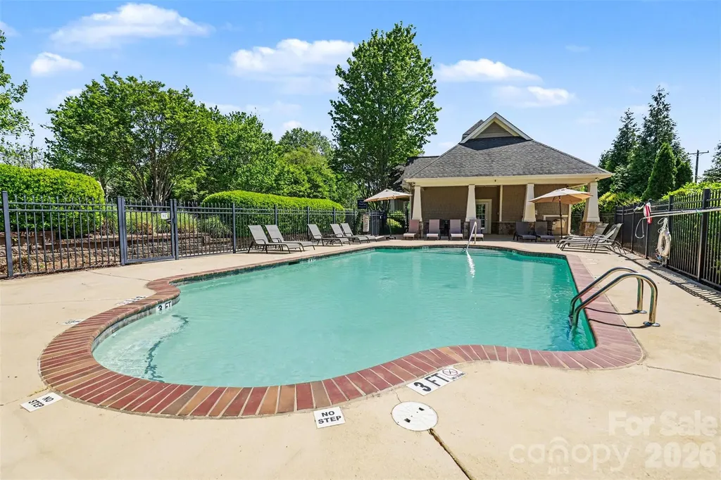 2020 Cramer Place Court Cramerton NC 28032