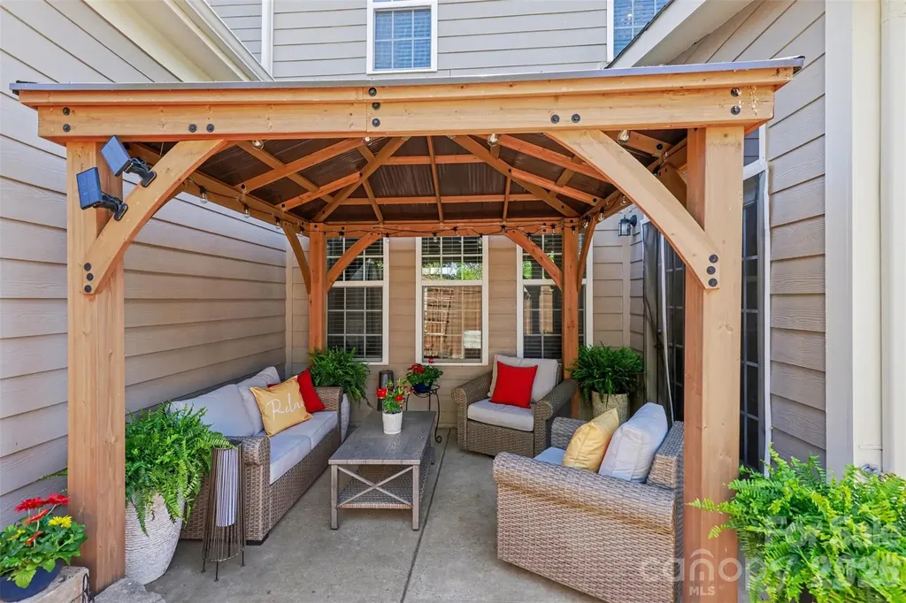 2020 Cramer Place Court Cramerton NC 28032