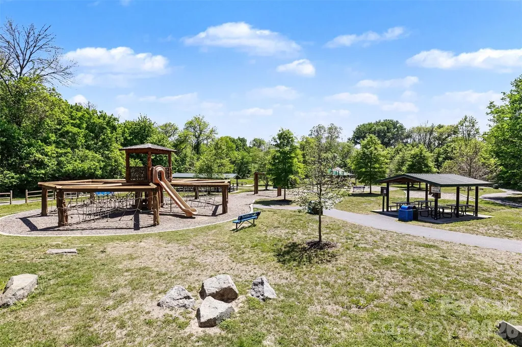 2020 Cramer Place Court Cramerton NC 28032