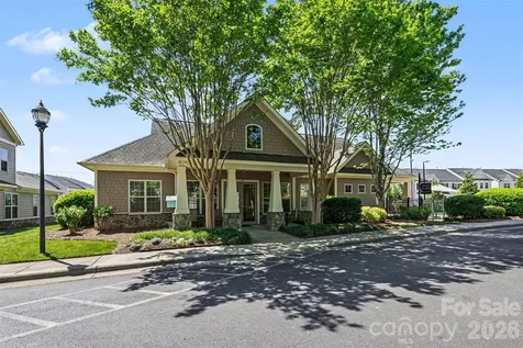 2020 Cramer Place Court Cramerton NC 28032