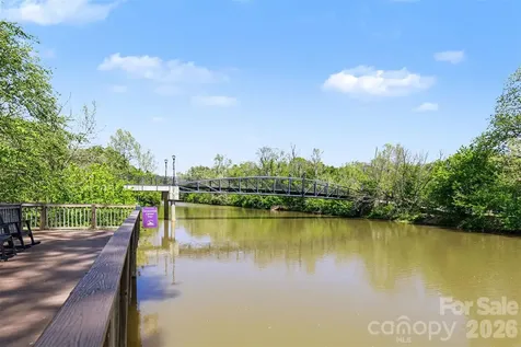2020 Cramer Place Court Cramerton NC 28032