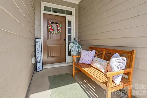 2020 Cramer Place Court Cramerton NC 28032