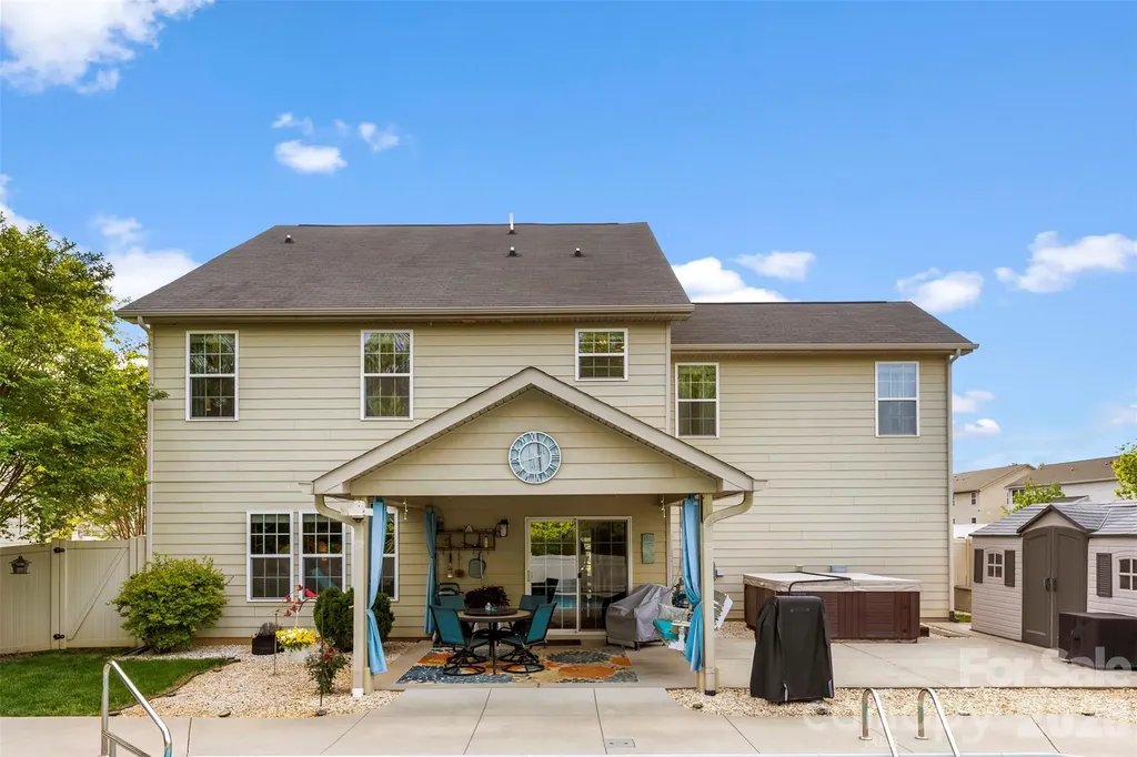 709 Heddington Court Gastonia NC 28056