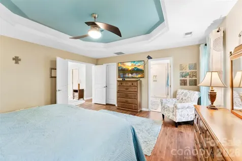 709 Heddington Court Gastonia NC 28056