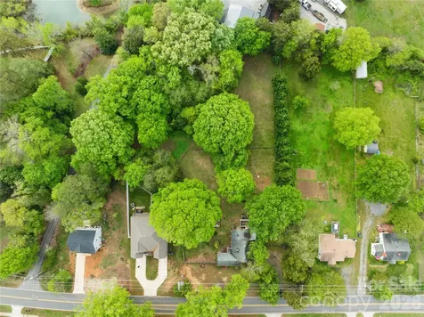 8035 Pleasant Grove Road Charlotte NC 28216
