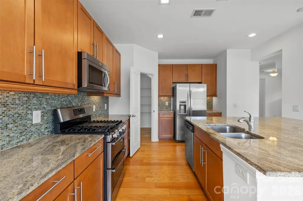 4418 Forest Gate Lane Charlotte NC 28270