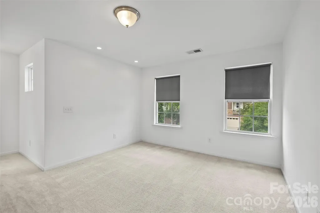 4418 Forest Gate Lane Charlotte NC 28270