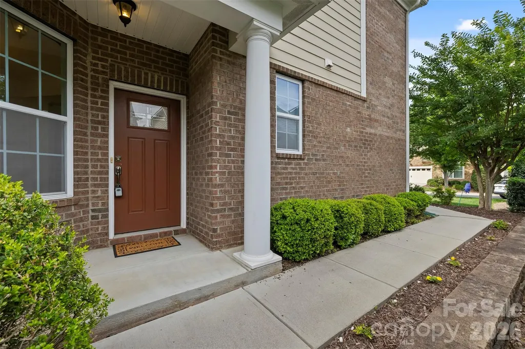 4418 Forest Gate Lane Charlotte NC 28270