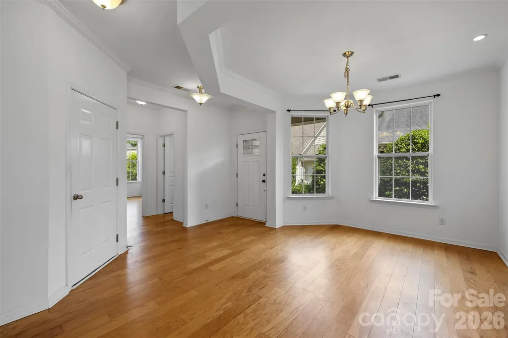 4418 Forest Gate Lane Charlotte NC 28270