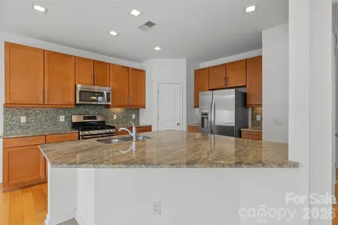 4418 Forest Gate Lane Charlotte NC 28270