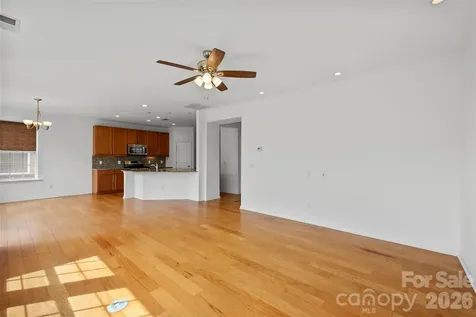 4418 Forest Gate Lane Charlotte NC 28270