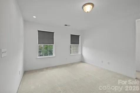 4418 Forest Gate Lane Charlotte NC 28270
