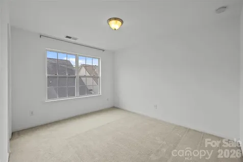 4418 Forest Gate Lane Charlotte NC 28270