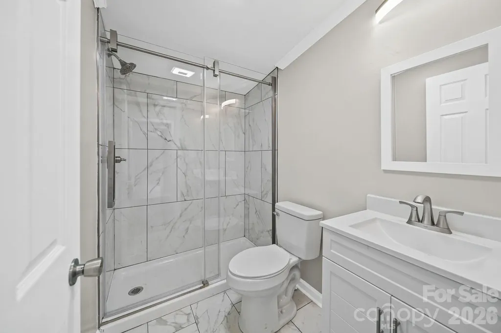 8592 Amanda Lane Norwood NC 28128