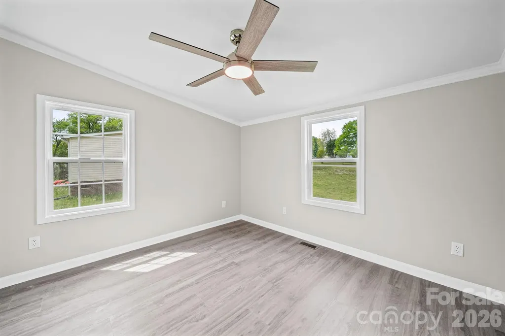 8592 Amanda Lane Norwood NC 28128