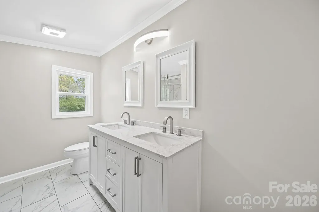 8592 Amanda Lane Norwood NC 28128