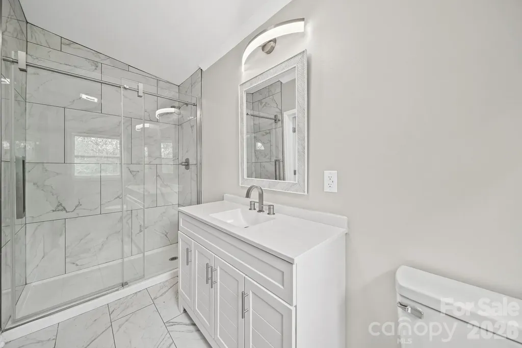 8592 Amanda Lane Norwood NC 28128
