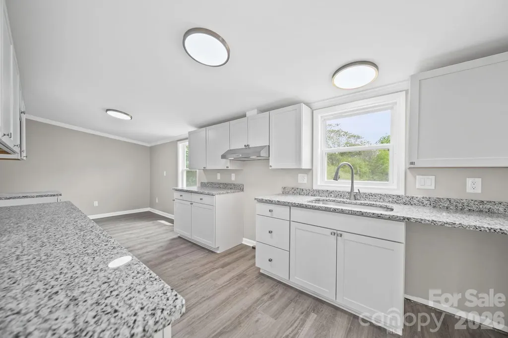 8592 Amanda Lane Norwood NC 28128