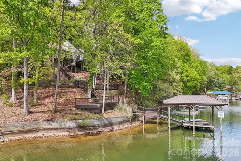16118 Tana Tea Circle Tega Cay SC 29708