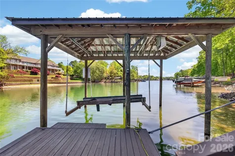 16118 Tana Tea Circle Tega Cay SC 29708