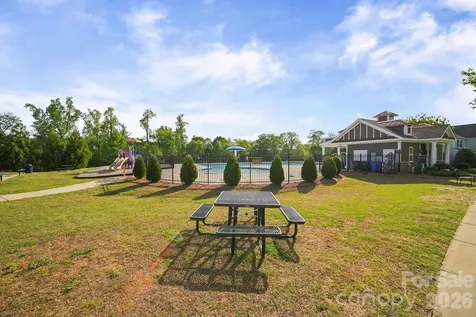 148 Byers Commons Drive Mooresville NC 28117