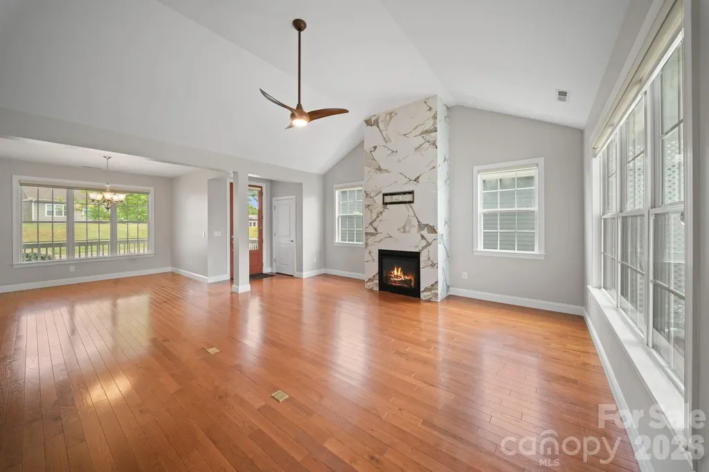 14 Rose Creek Road Leicester NC 28748