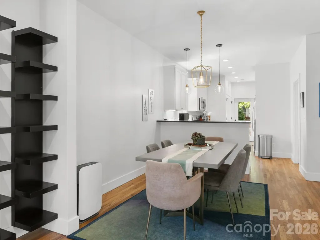46 Rumbough Place Asheville NC 28806
