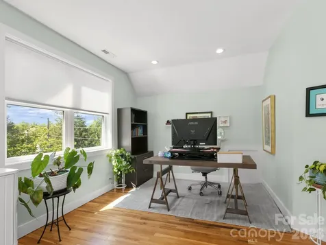 46 Rumbough Place Asheville NC 28806