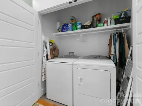 46 Rumbough Place Asheville NC 28806