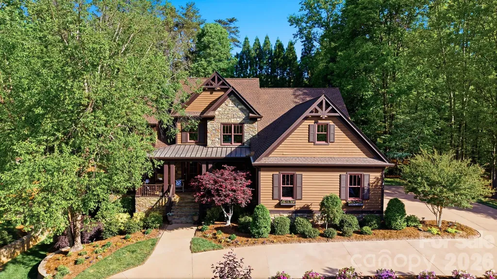 2748 Trent Drive NE Conover NC 28613