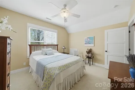 2748 Trent Drive NE Conover NC 28613