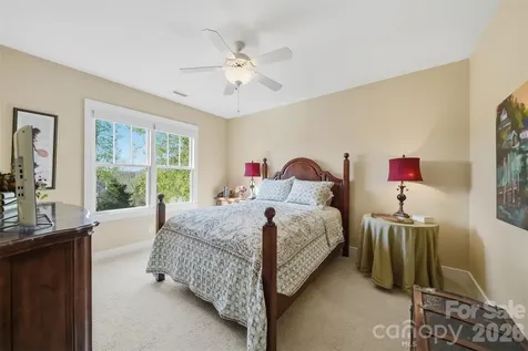 2748 Trent Drive NE Conover NC 28613