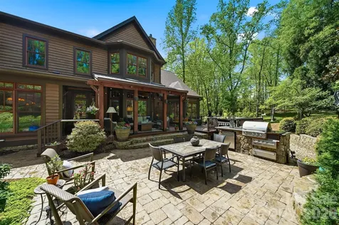 2748 Trent Drive NE Conover NC 28613