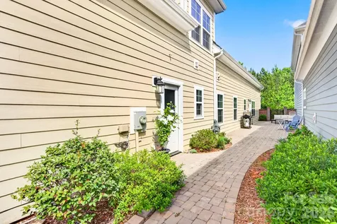 7544 Fairway Villa Circle Denver NC 28037