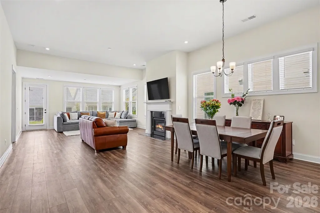 10225 Superb Lane Charlotte NC 28215