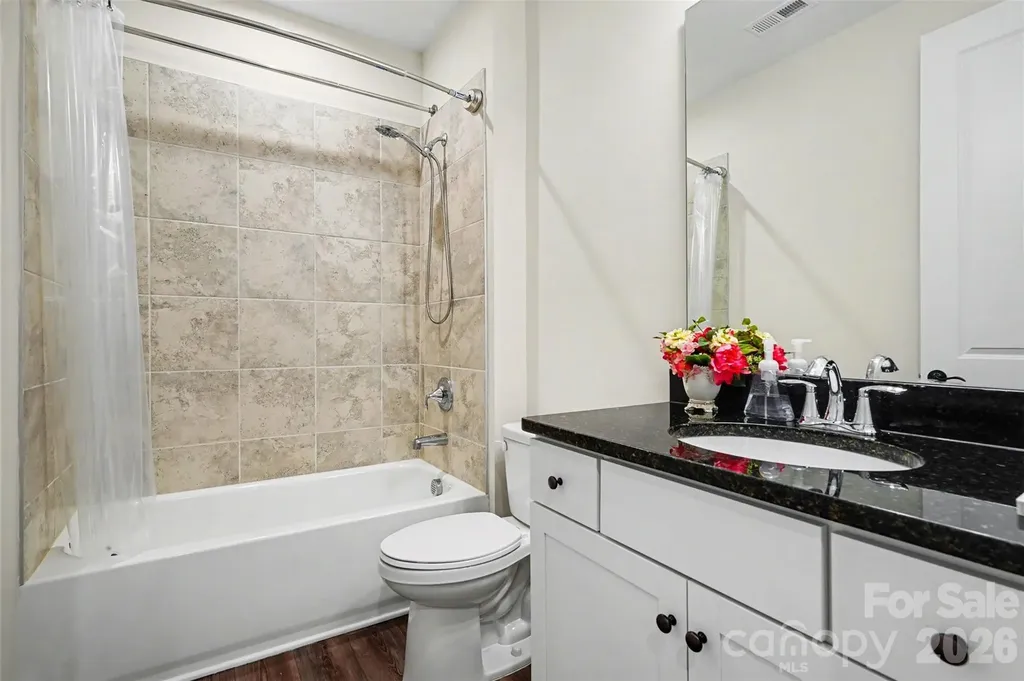 10225 Superb Lane Charlotte NC 28215