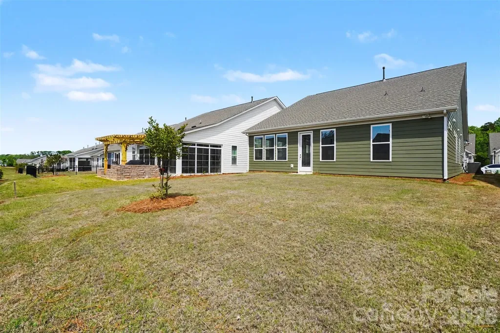 10225 Superb Lane Charlotte NC 28215