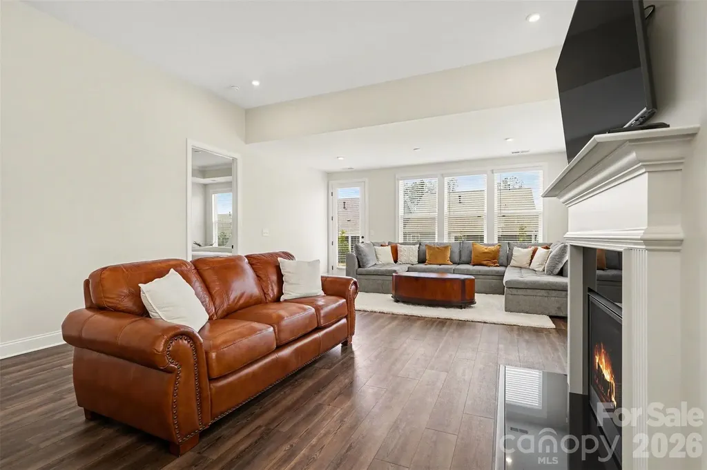 10225 Superb Lane Charlotte NC 28215