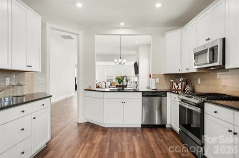 10225 Superb Lane Charlotte NC 28215