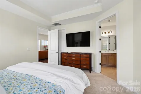 10225 Superb Lane Charlotte NC 28215