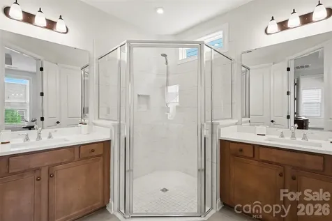 10225 Superb Lane Charlotte NC 28215