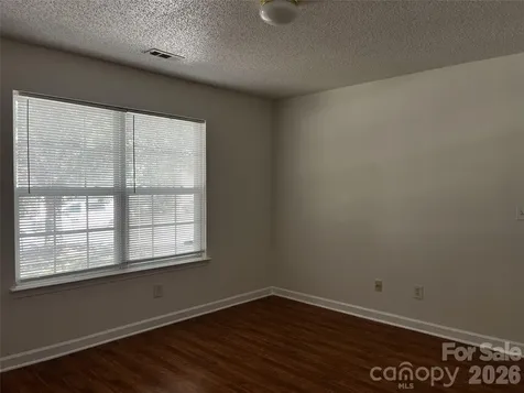 1404 Jordans Pond Lane Charlotte NC 28214